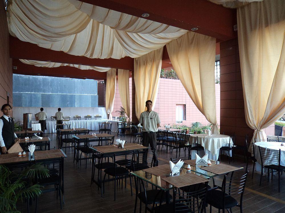 Vits Hotel Púna Kültér fotó