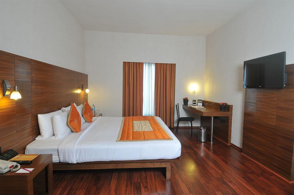 Vits Hotel Púna Kültér fotó